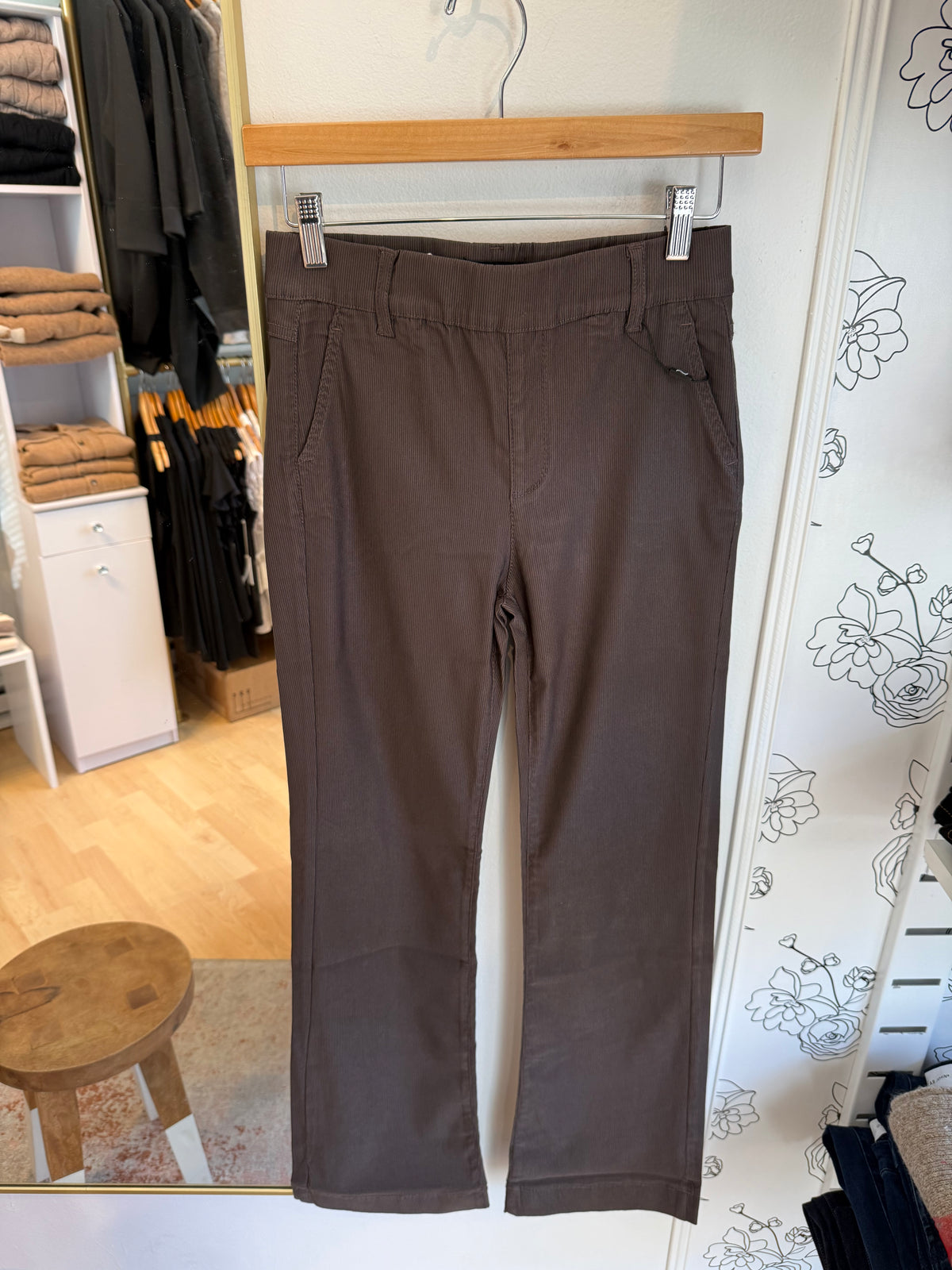 Brown Pull On Pant