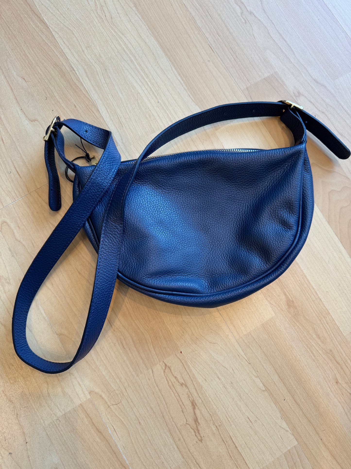 Swinger Crossbody Bag