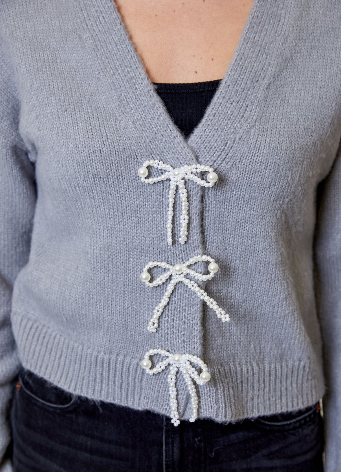 Gem Bow V-Neck Cardi