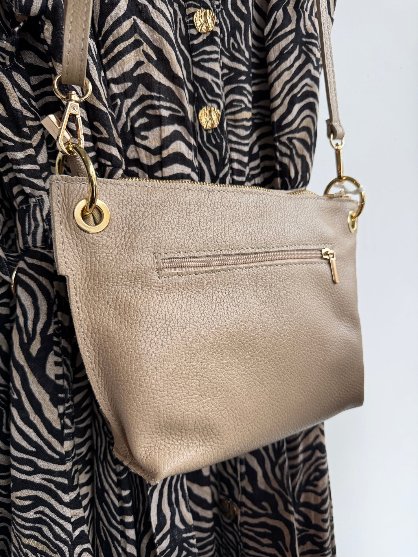 Anytime Classic Leather Crossbody Bag