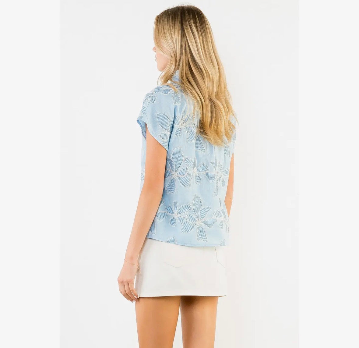 Short Sleeve Embroidered Floral Top