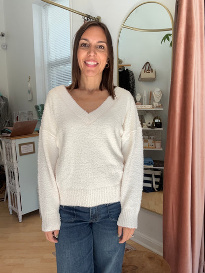 Lecia V-Neck Relaxed Fit Sweater