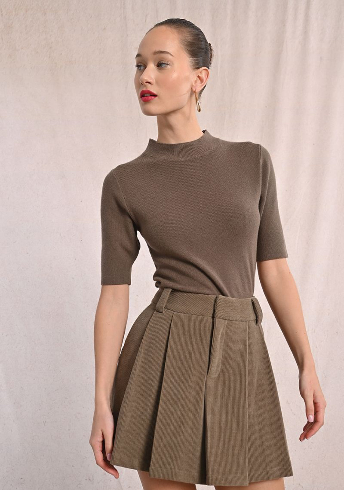 Knitted Short Sleeve Sweater