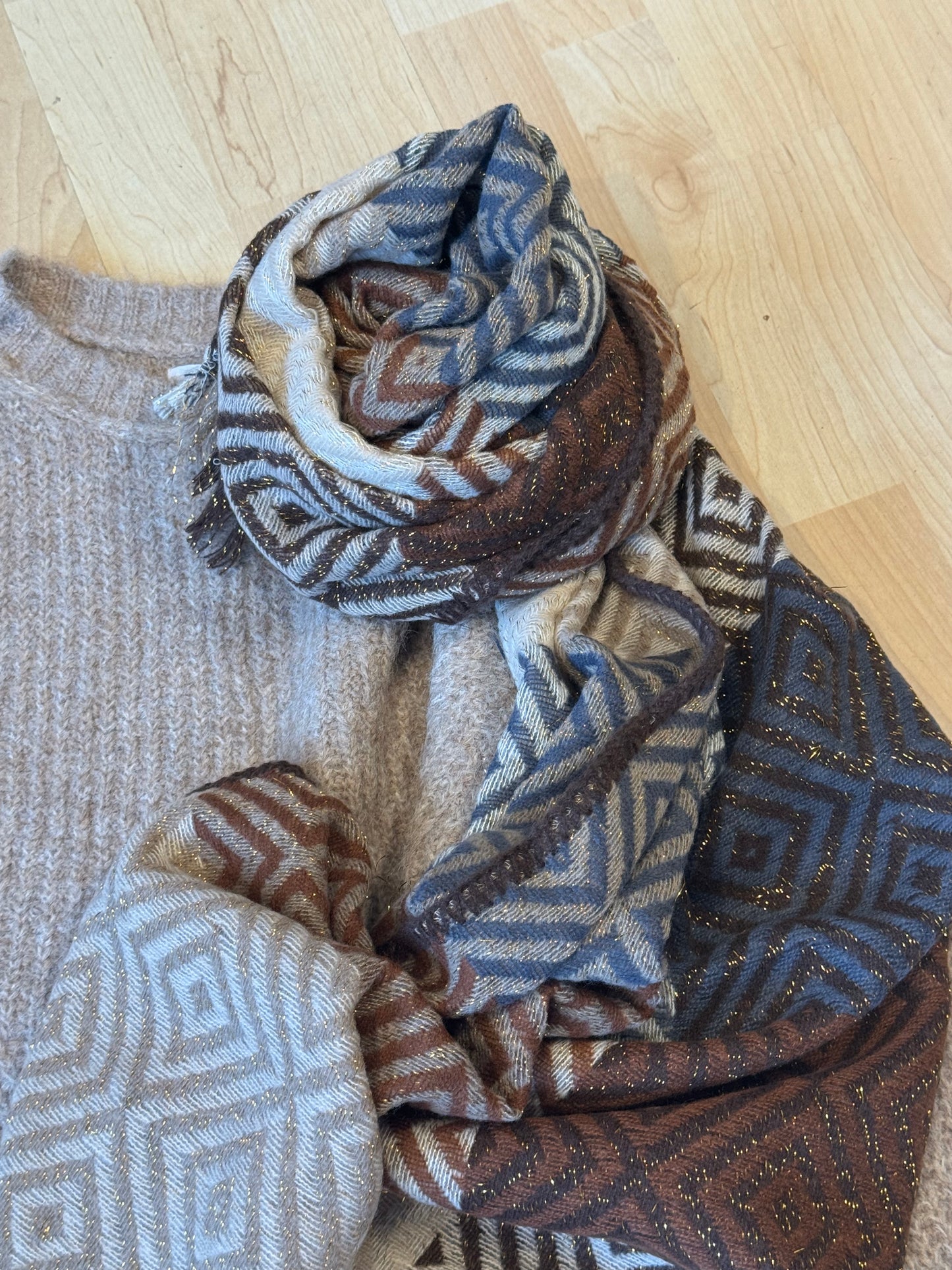 Geometric Lurex Cozy Winter Scarf