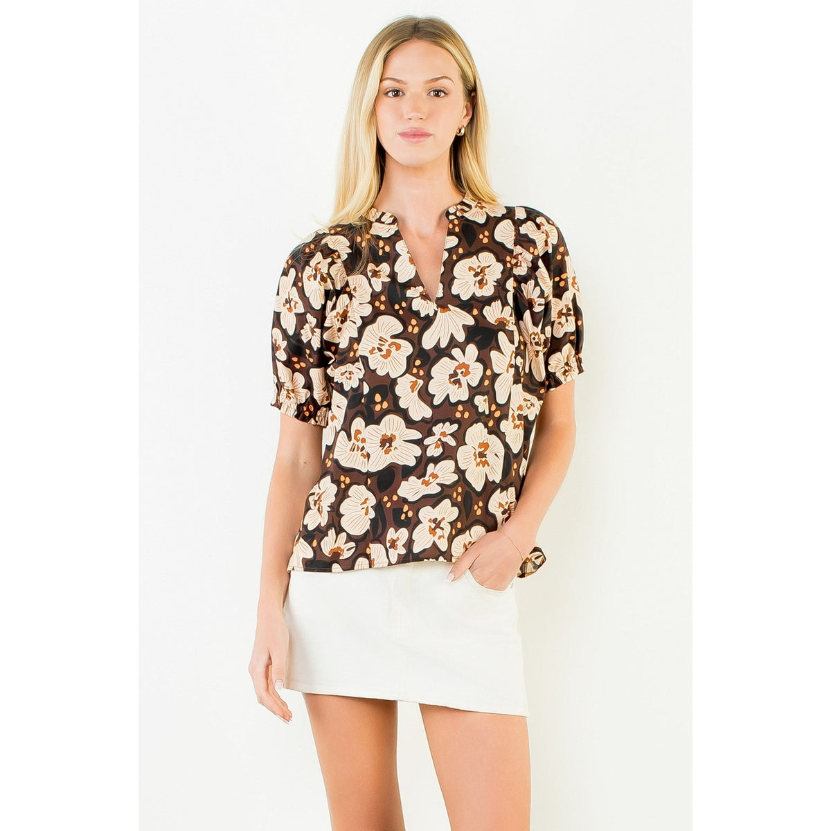 Brown Floral Short Sleeve Blouse by THML