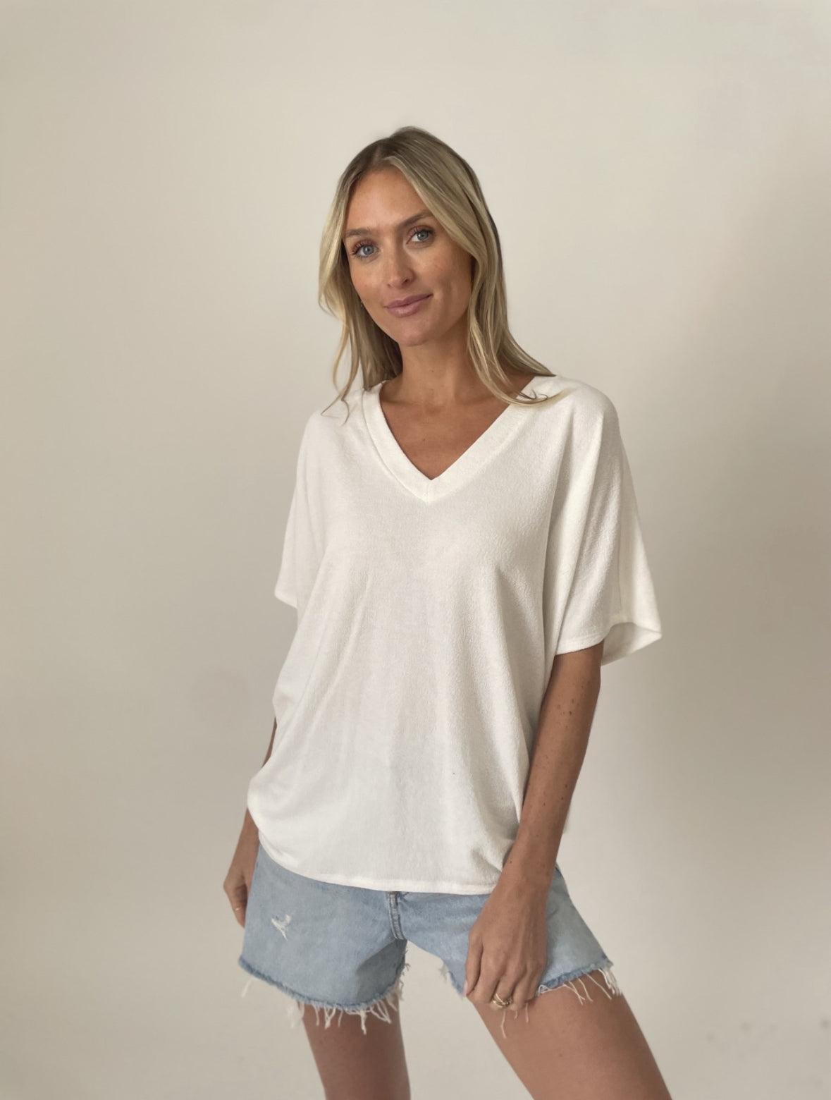 Rae Oversized Hacci Vneck Top