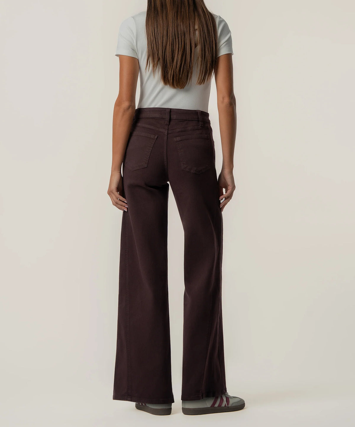 Maya High Rise Wide Leg in Raisin Kut