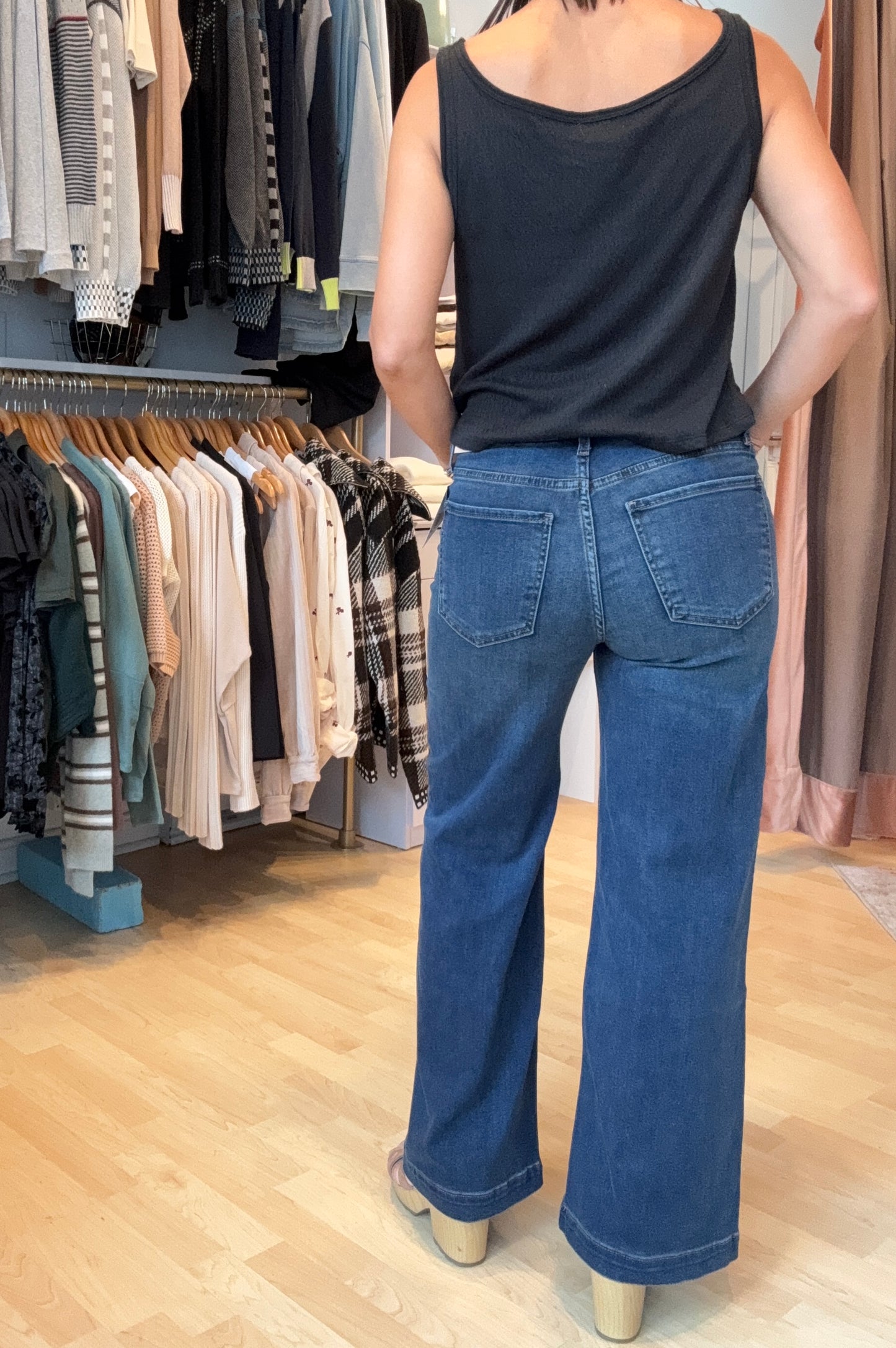 Meg Jeans Dark Blue with Patch Pockets by Kut from the Kloth
