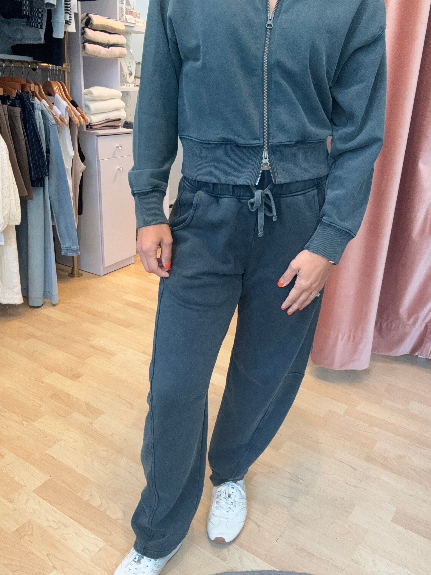 Barrel Leg Sweatpants