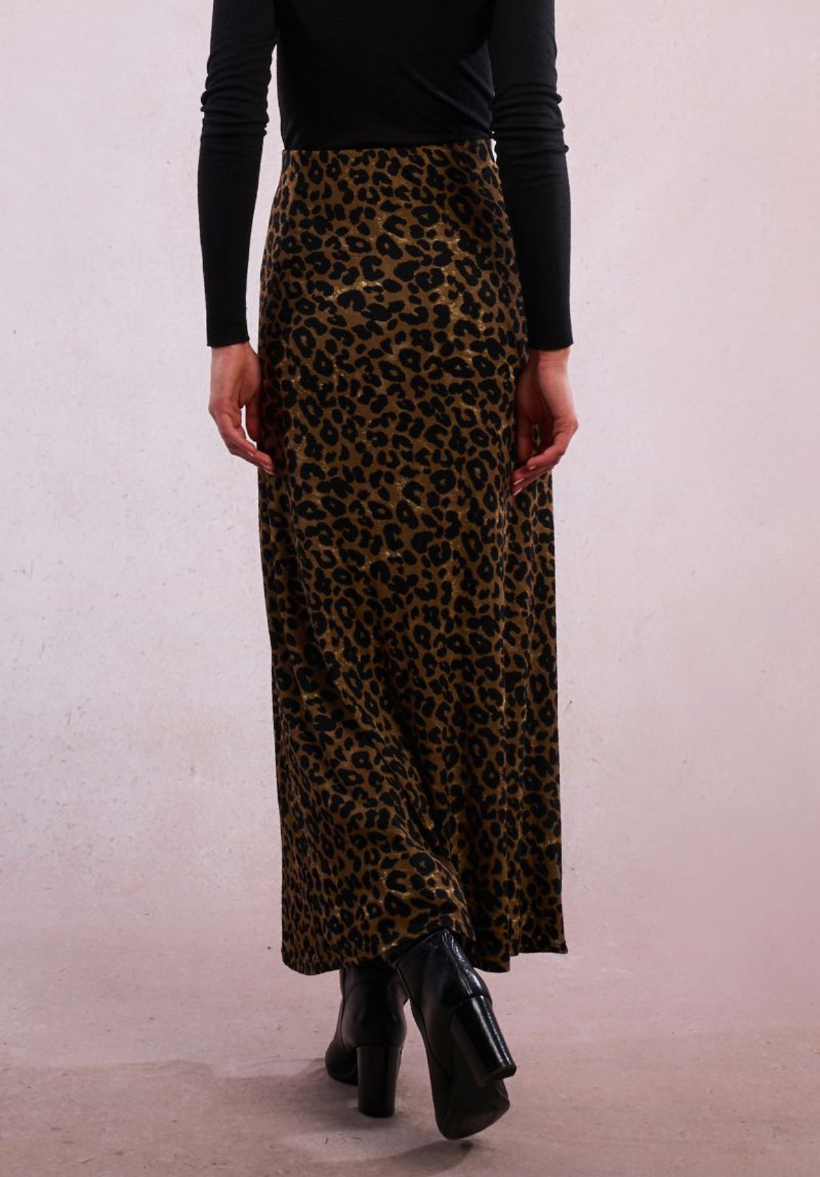 Knitted Leopard Maxi Skirt