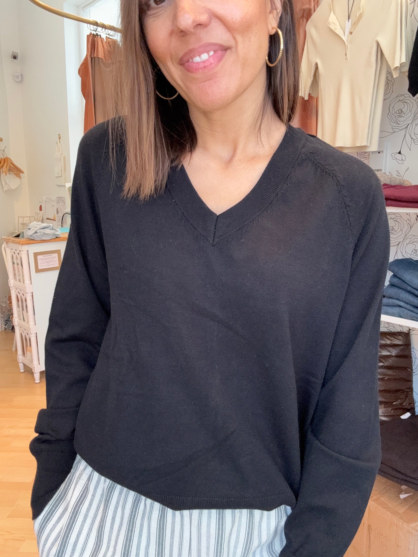 Otis Essential V-Neck Sweater