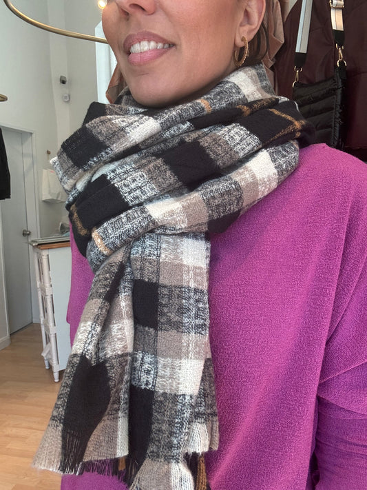 Plaid Lurex Winter Scarf