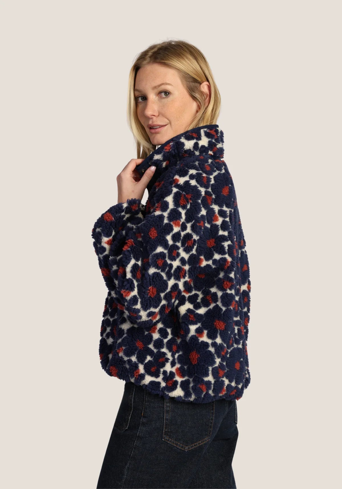 Amy Pullover Navy Floral Fleece