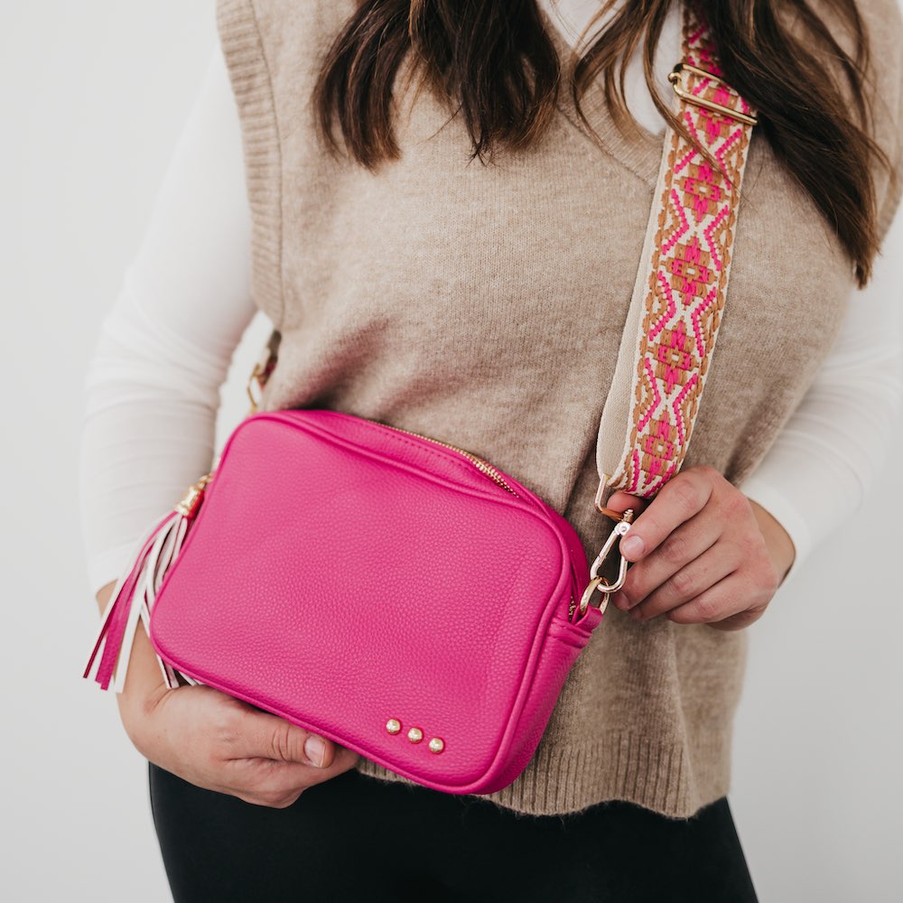 Pretty Simple Willow Camera Crossbody Bag