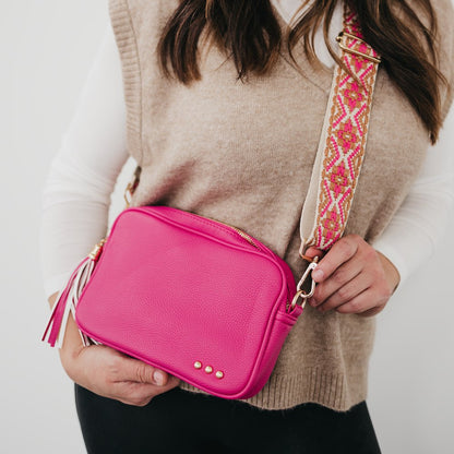 Pretty Simple Willow Camera Crossbody Bag